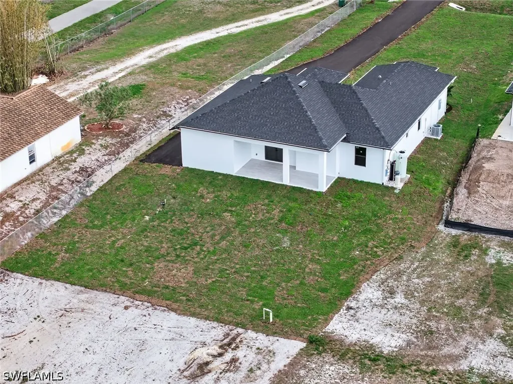 4237 22nd Avenue NE Naples FL 34120