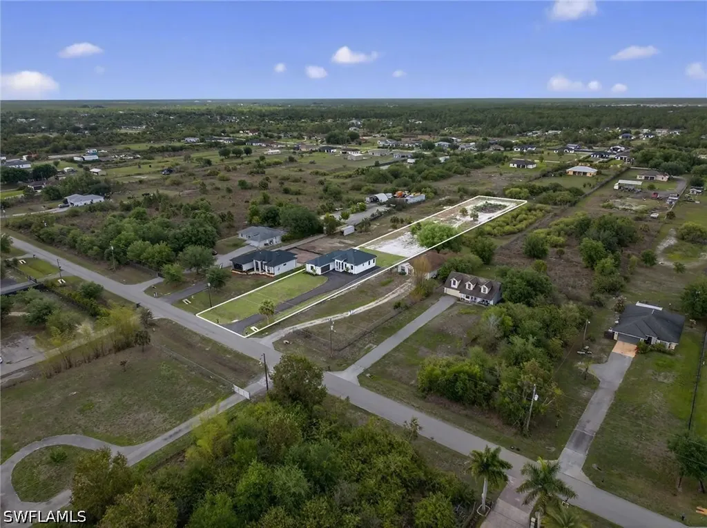 4237 22nd Avenue NE Naples FL 34120