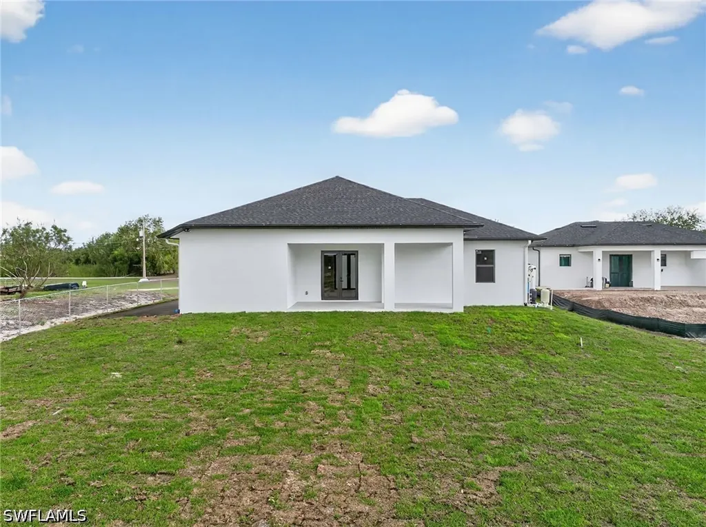 4237 22nd Avenue NE Naples FL 34120