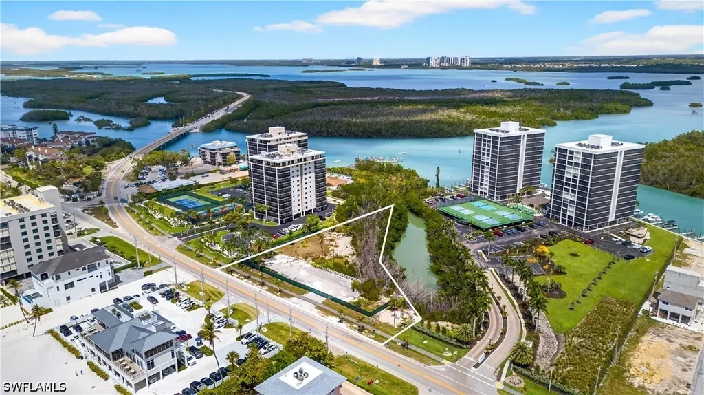 26201 Hickory Boulevard Bonita Springs FL 34134