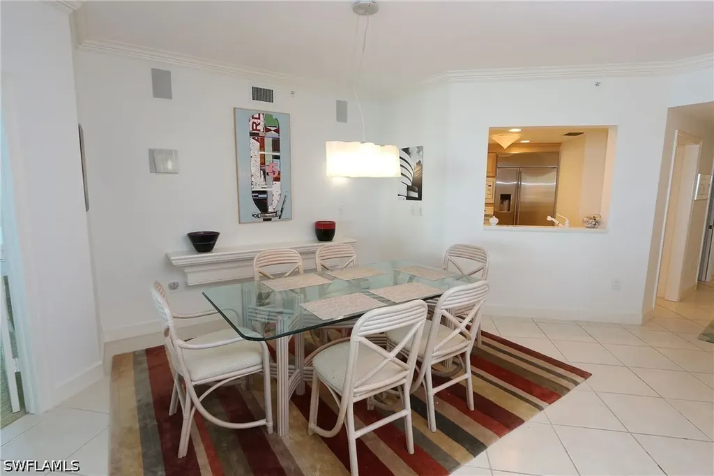 60 Seagate Drive Naples FL 34103