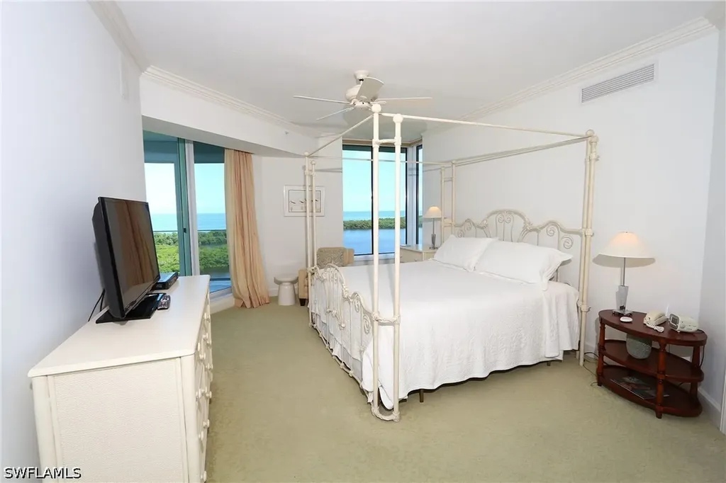 60 Seagate Drive Naples FL 34103
