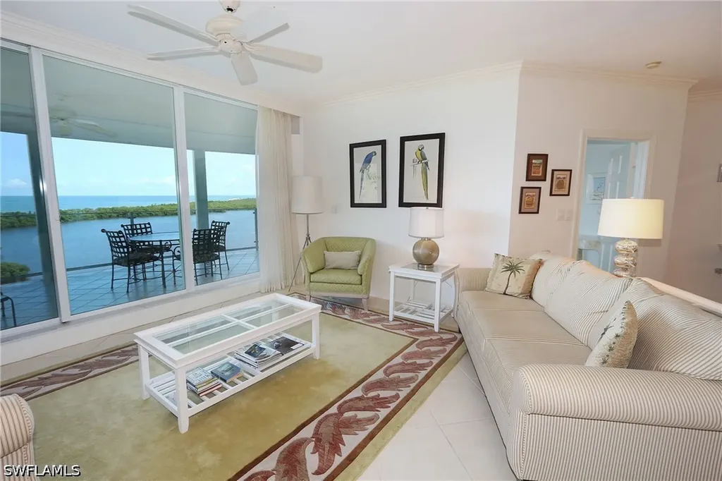 60 Seagate Drive Naples FL 34103