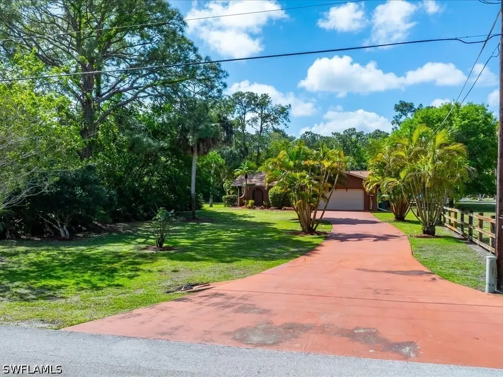 3890 27th Avenue SW Naples FL 34117