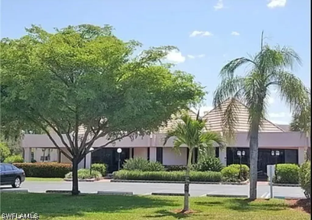 175 Turtle Lake Court Naples FL 34105