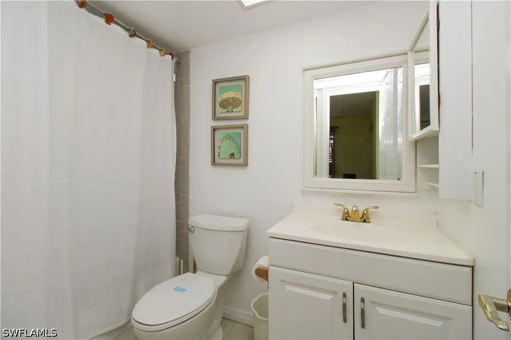 175 Turtle Lake Court Naples FL 34105