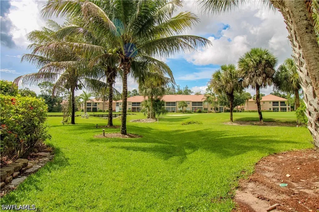 175 Turtle Lake Court Naples FL 34105