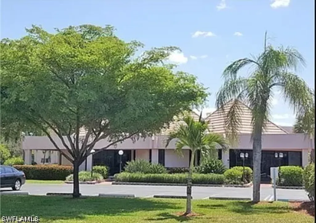 175 Turtle Lake Court Naples FL 34105