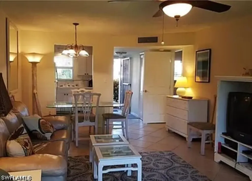 175 Turtle Lake Court Naples FL 34105