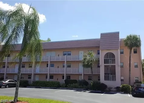 175 Turtle Lake Court Naples FL 34105