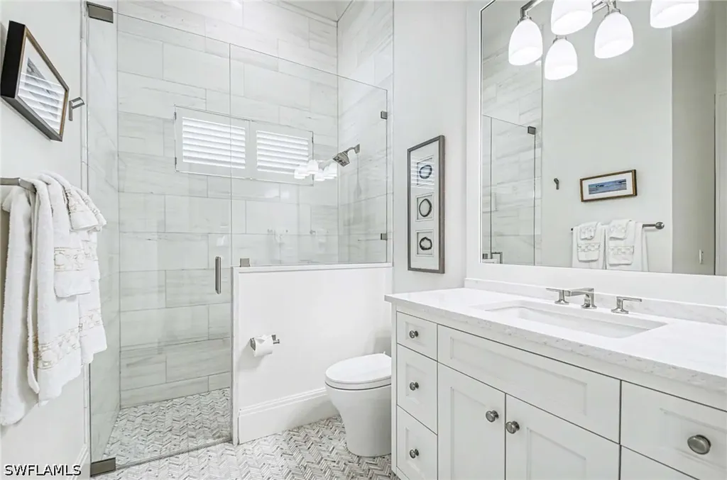 3003 Crayton Road Naples FL 34103