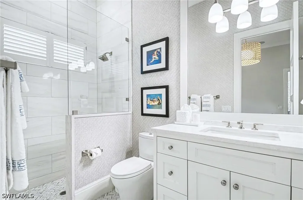 3003 Crayton Road Naples FL 34103