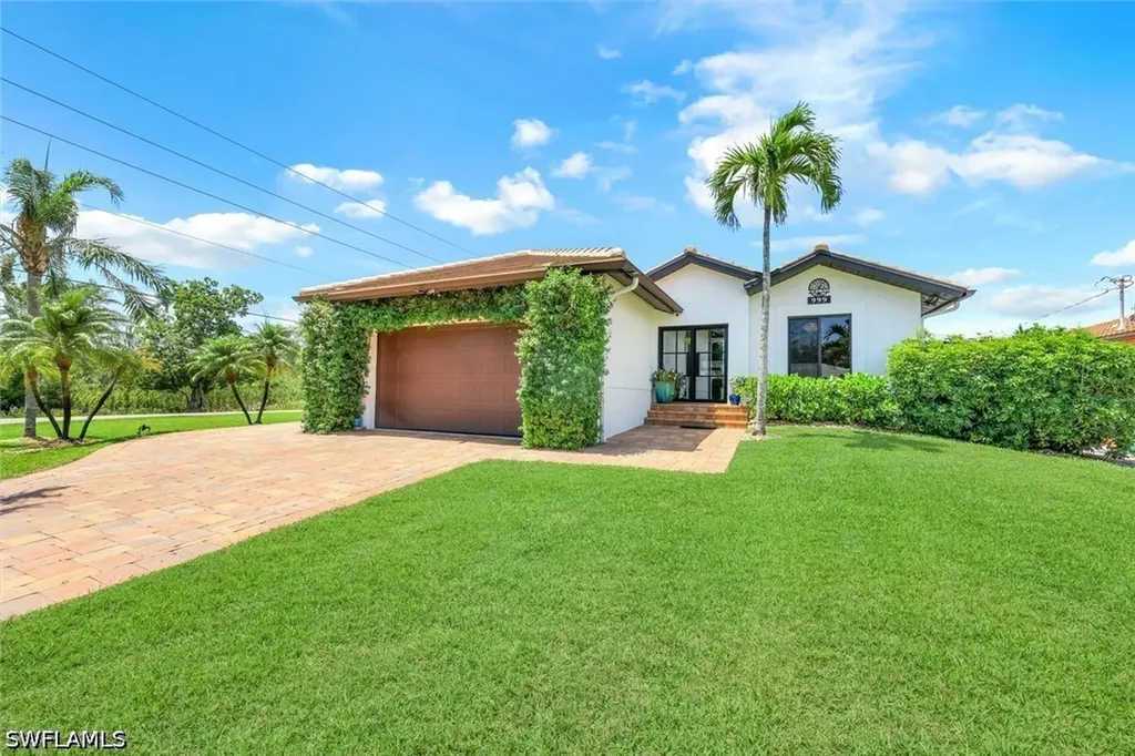 999 East Valley Drive Bonita Springs FL 34134