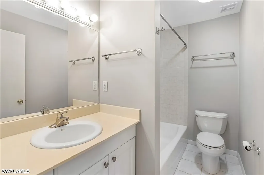 313 Forest Hills Boulevard Naples FL 34113