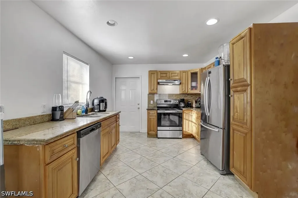 4090 32nd Avenue SE Naples FL 34117