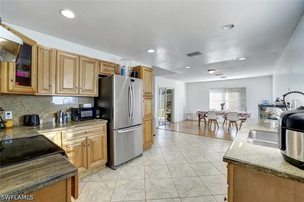 4090 32nd Avenue SE Naples FL 34117