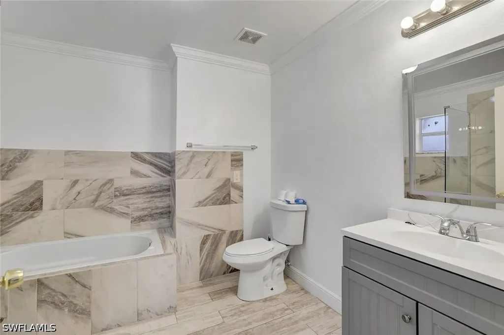4090 32nd Avenue SE Naples FL 34117
