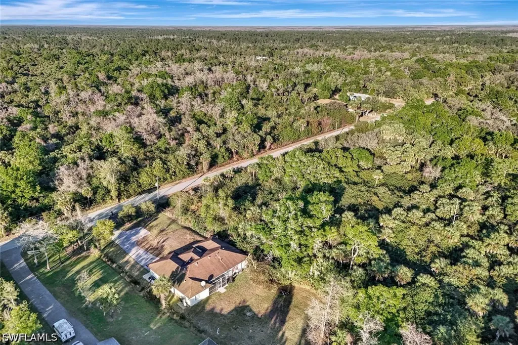 4090 32nd Avenue SE Naples FL 34117