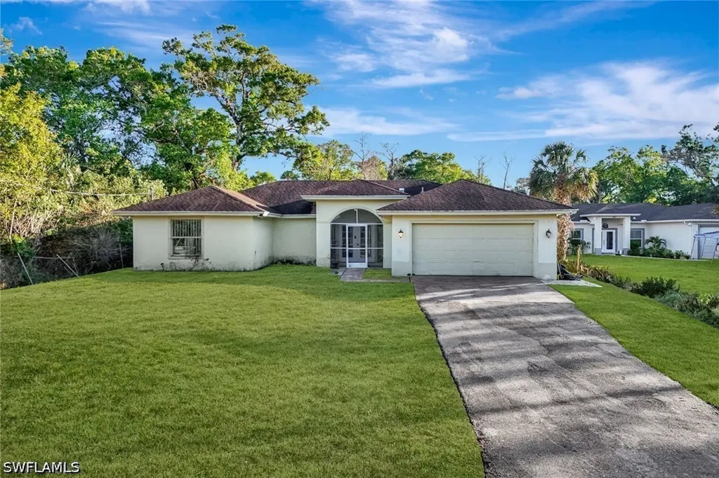 4090 32nd Avenue SE Naples FL 34117