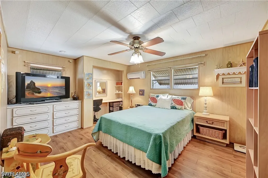 114 Enchanting Boulevard Naples FL 34112