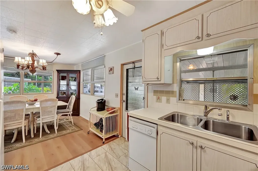 114 Enchanting Boulevard Naples FL 34112