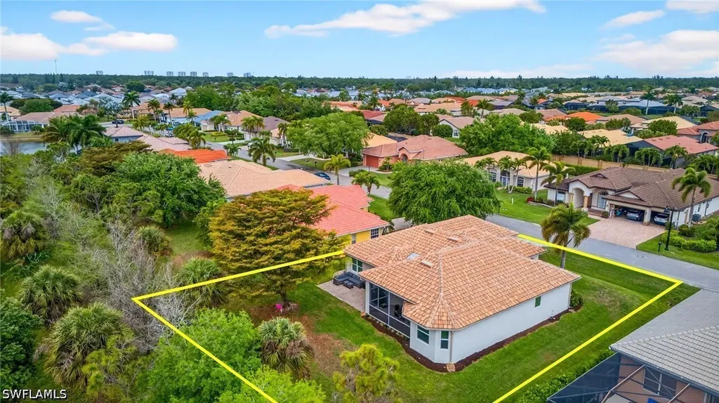 24941 Divot Drive Bonita Springs FL 34135