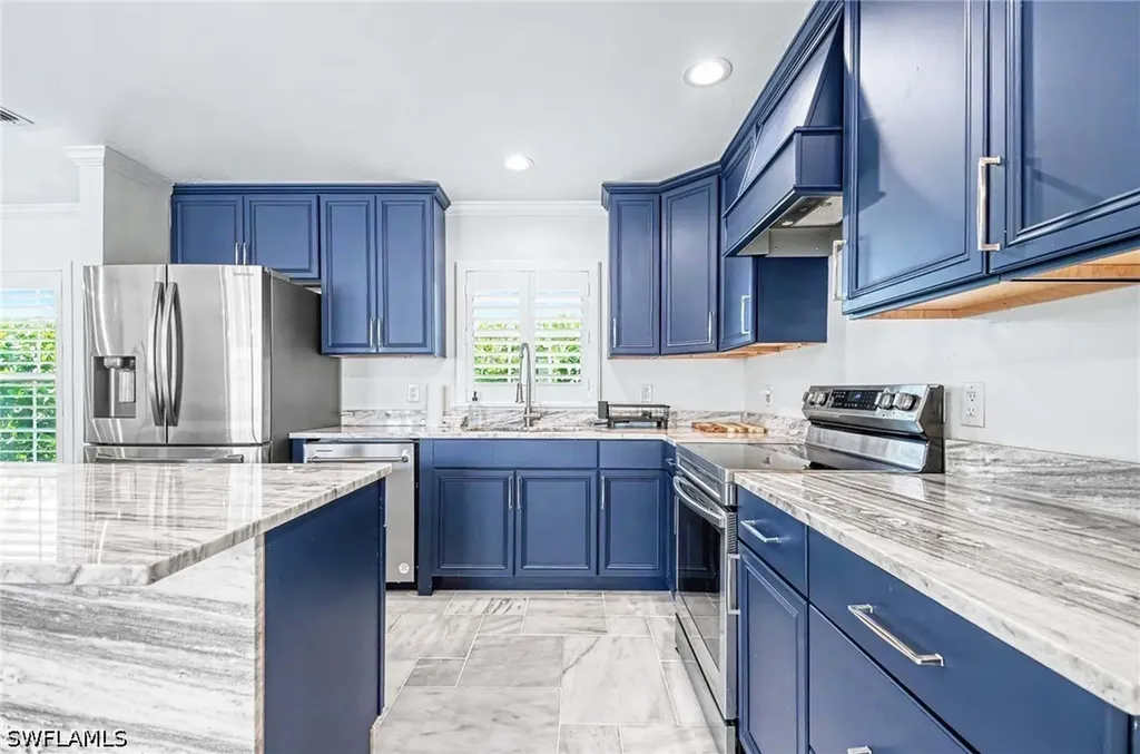 112 Capri Boulevard Naples FL 34113