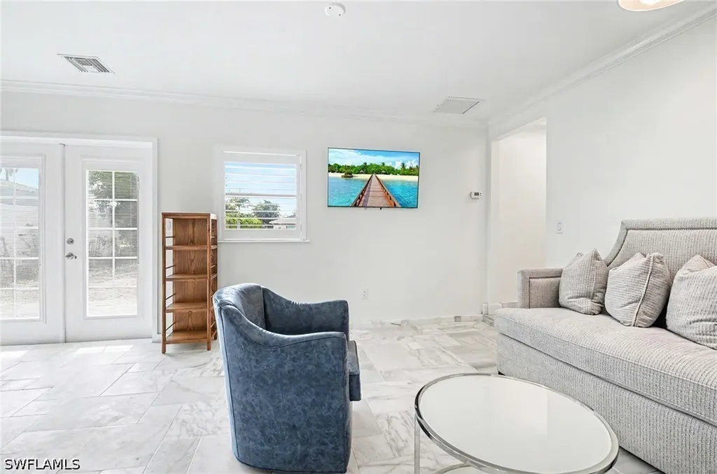 112 Capri Boulevard Naples FL 34113