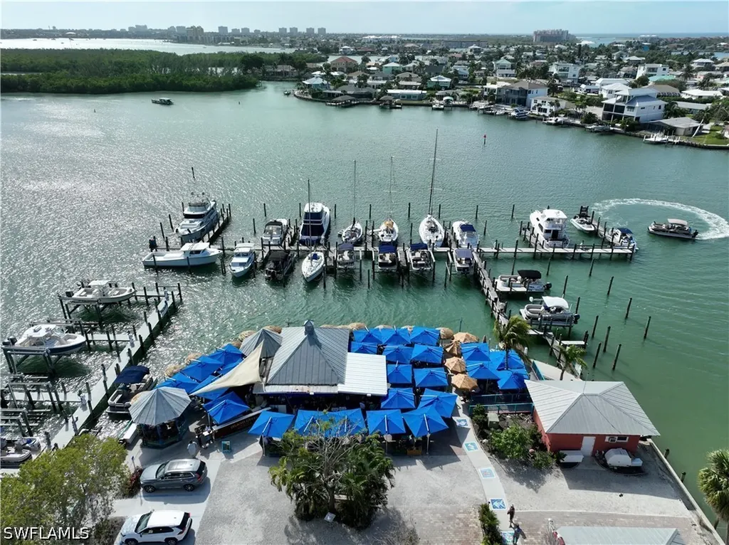 112 Capri Boulevard Naples FL 34113