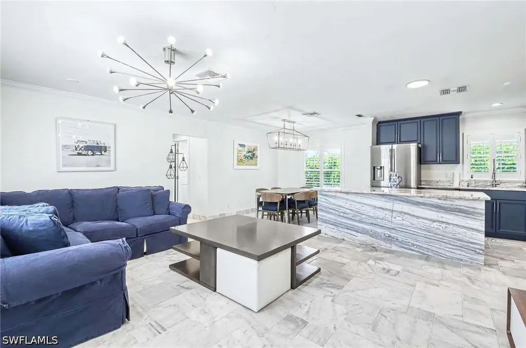 112 Capri Boulevard Naples FL 34113