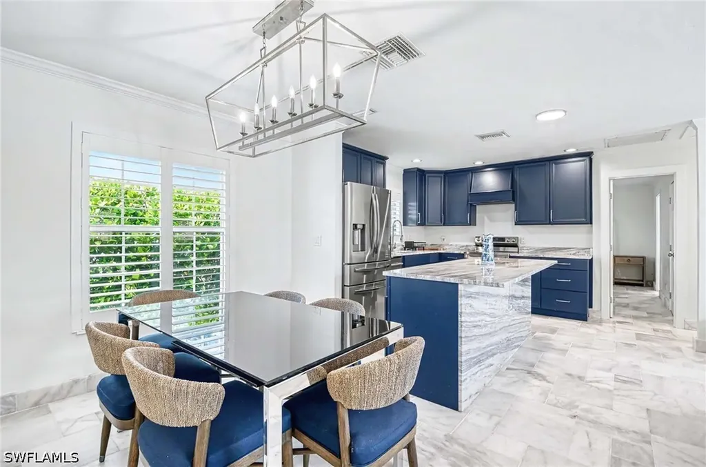 112 Capri Boulevard Naples FL 34113