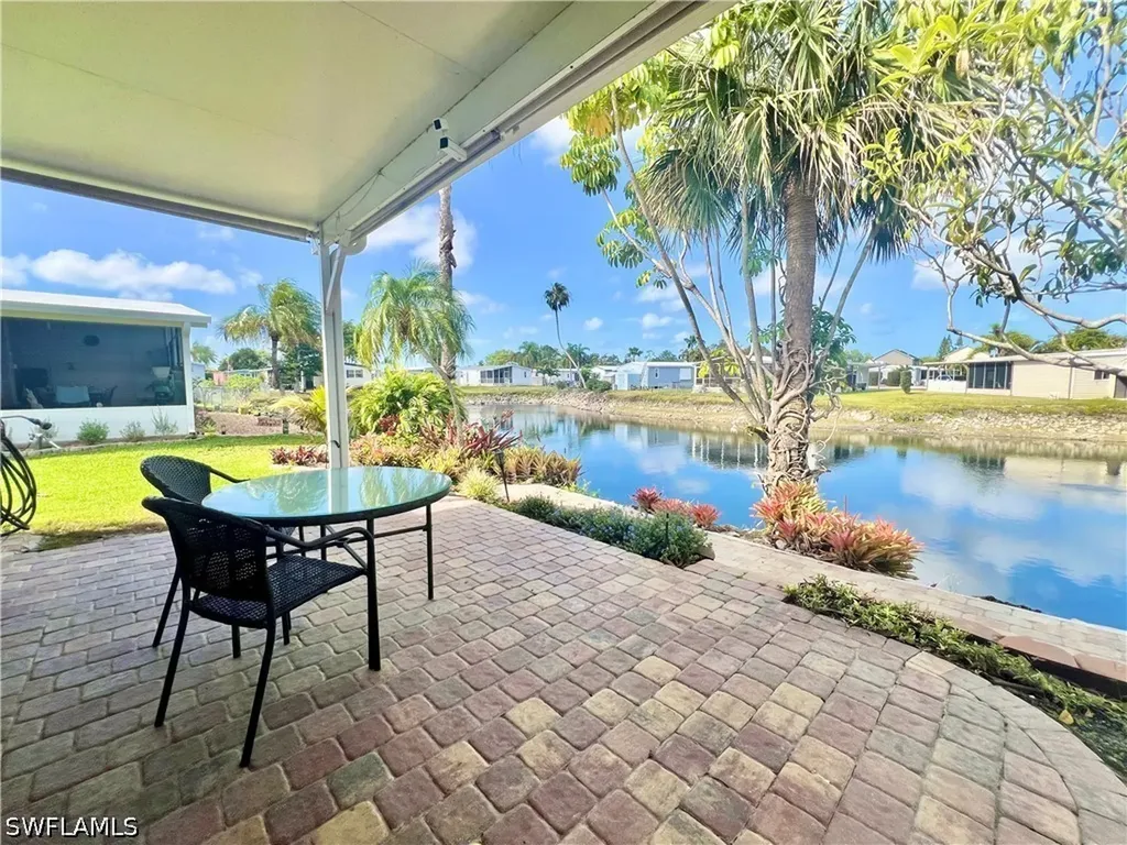 273 Cape Sable Drive Naples FL 34104