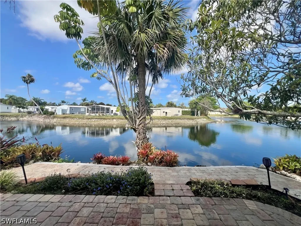 273 Cape Sable Drive Naples FL 34104