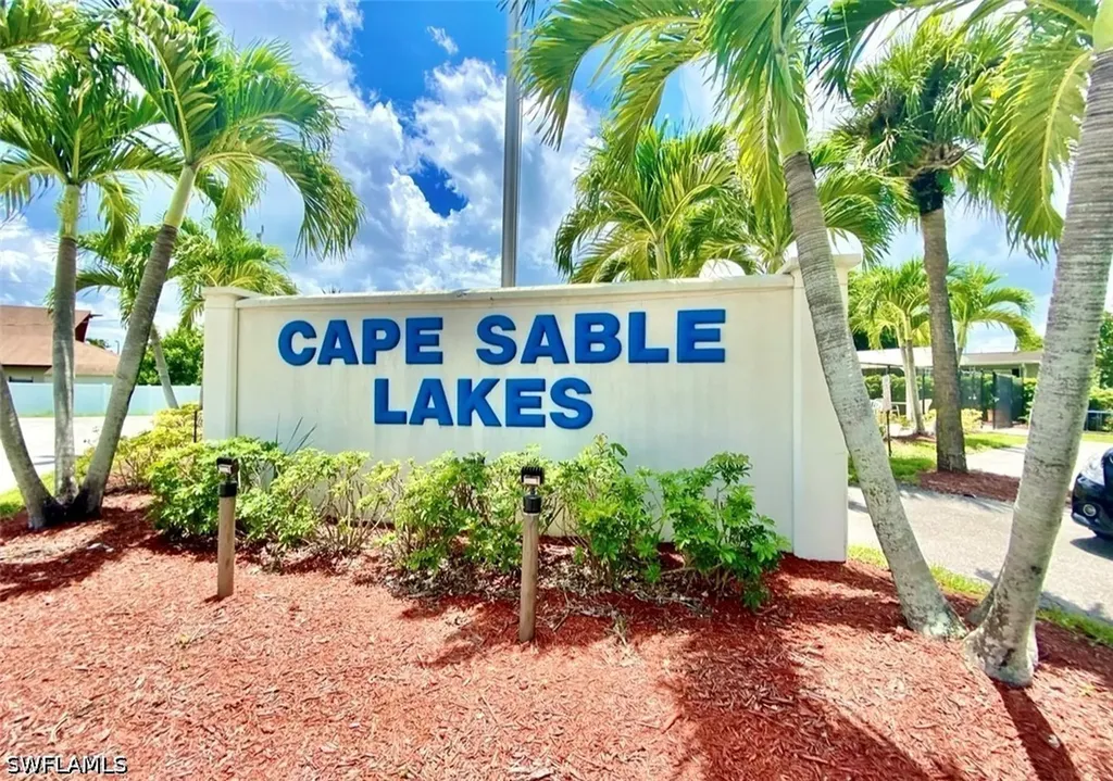273 Cape Sable Drive Naples FL 34104