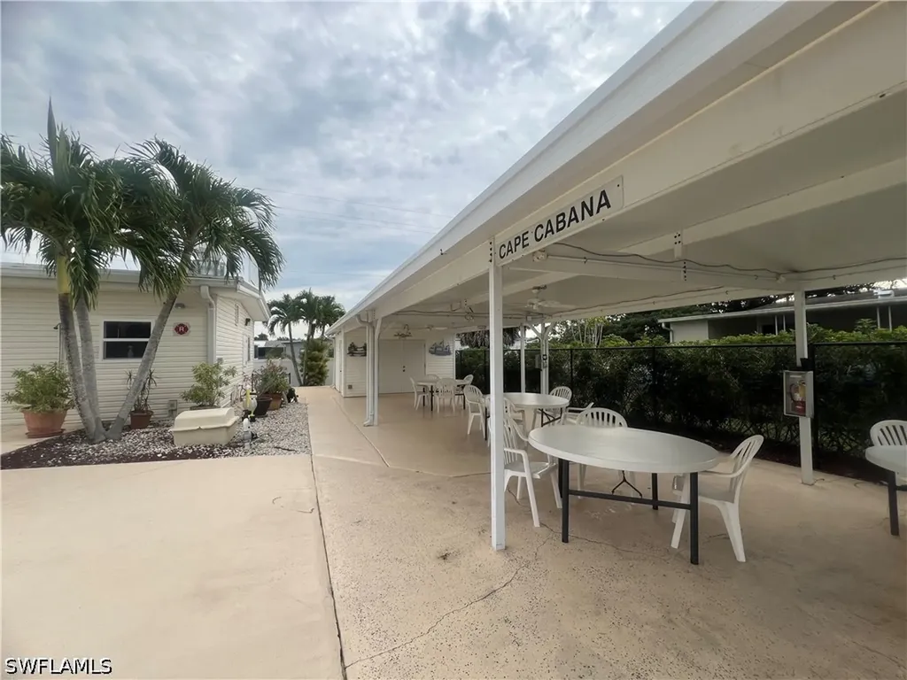 273 Cape Sable Drive Naples FL 34104