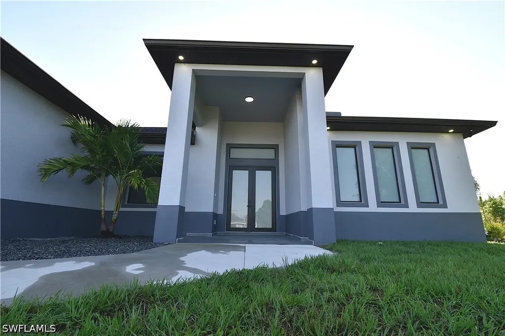 920 Edward Avenue Lehigh Acres FL 33936