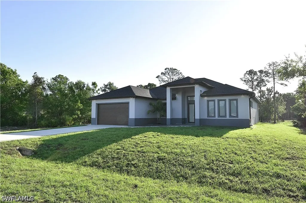920 Edward Avenue Lehigh Acres FL 33936