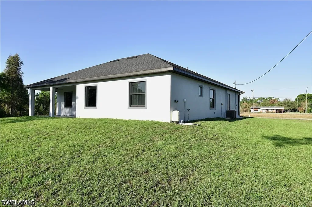 920 Edward Avenue Lehigh Acres FL 33936