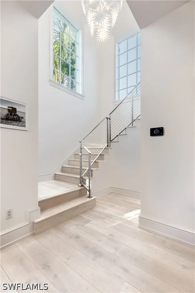 912 9th Avenue S Naples FL 34102