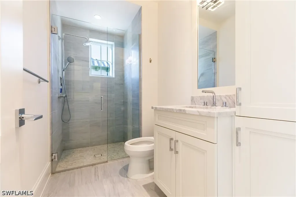 912 9th Avenue S Naples FL 34102