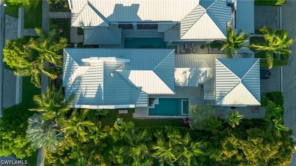 912 9th Avenue S Naples FL 34102