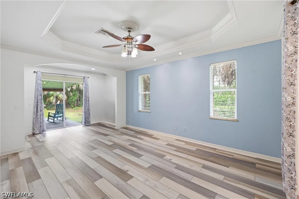 104 12th Avenue NW Naples FL 34120