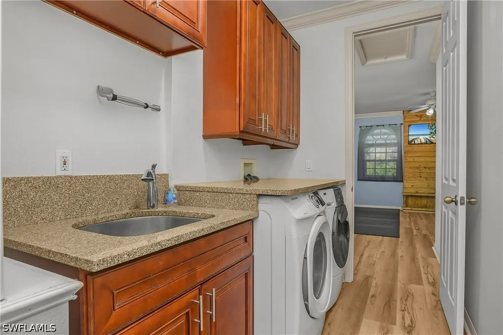 104 12th Avenue NW Naples FL 34120