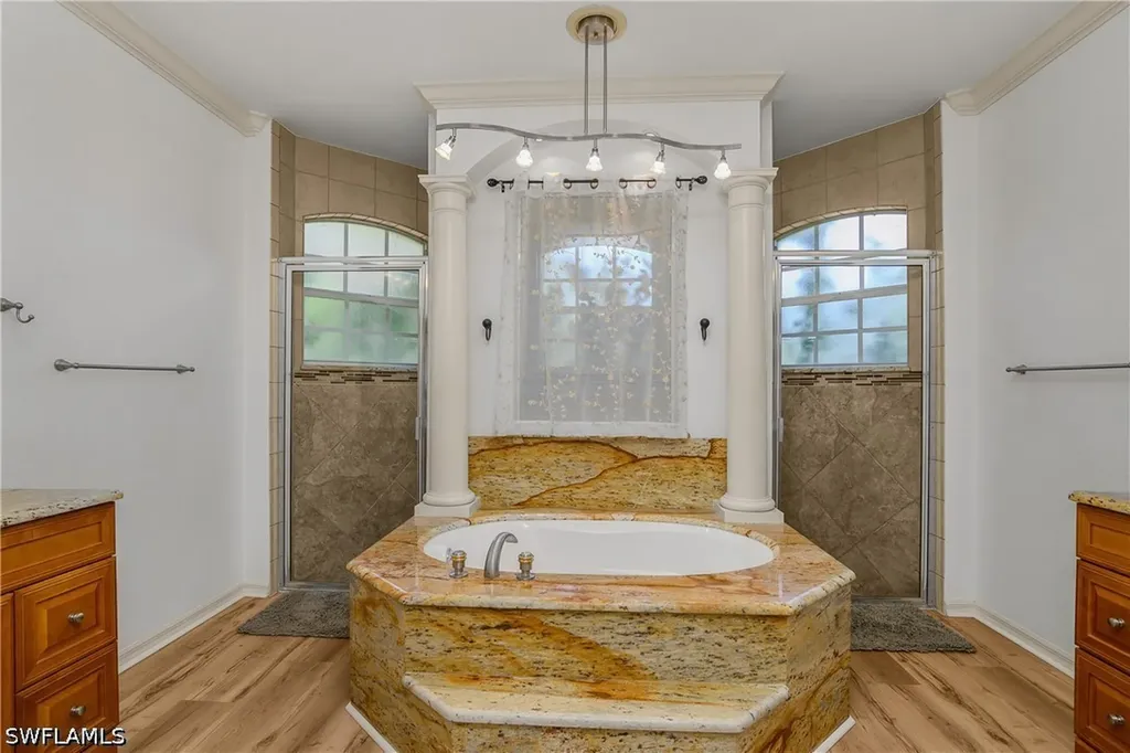 104 12th Avenue NW Naples FL 34120