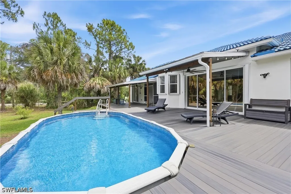 104 12th Avenue NW Naples FL 34120
