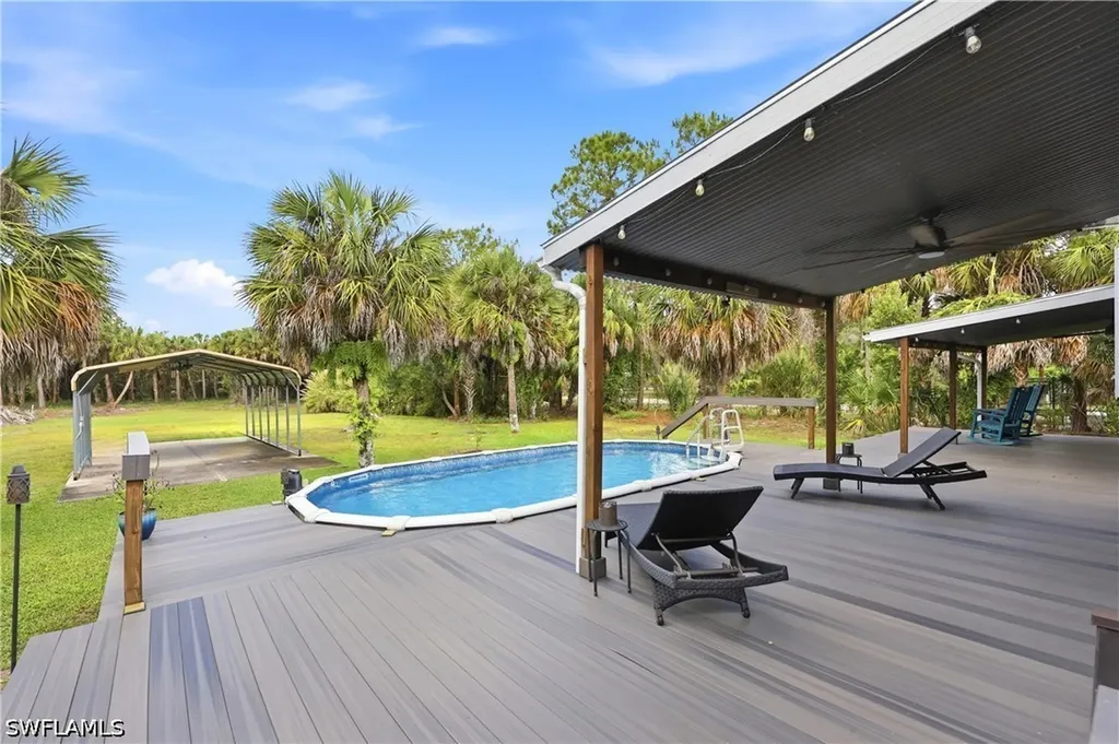 104 12th Avenue NW Naples FL 34120