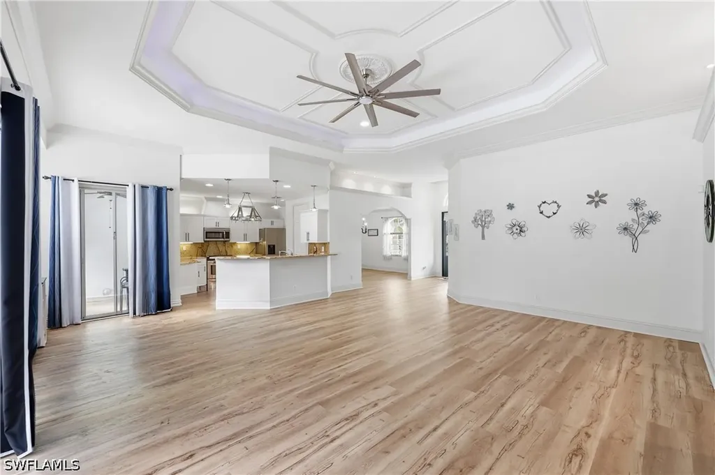 104 12th Avenue NW Naples FL 34120