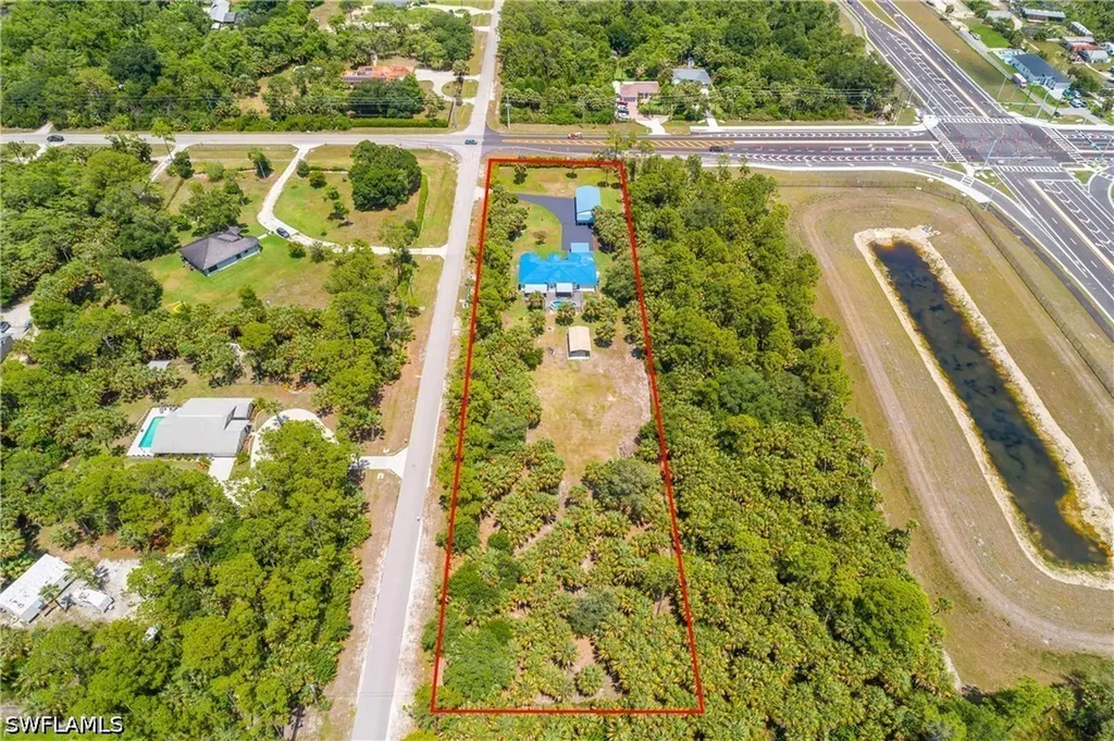 104 12th Avenue NW Naples FL 34120