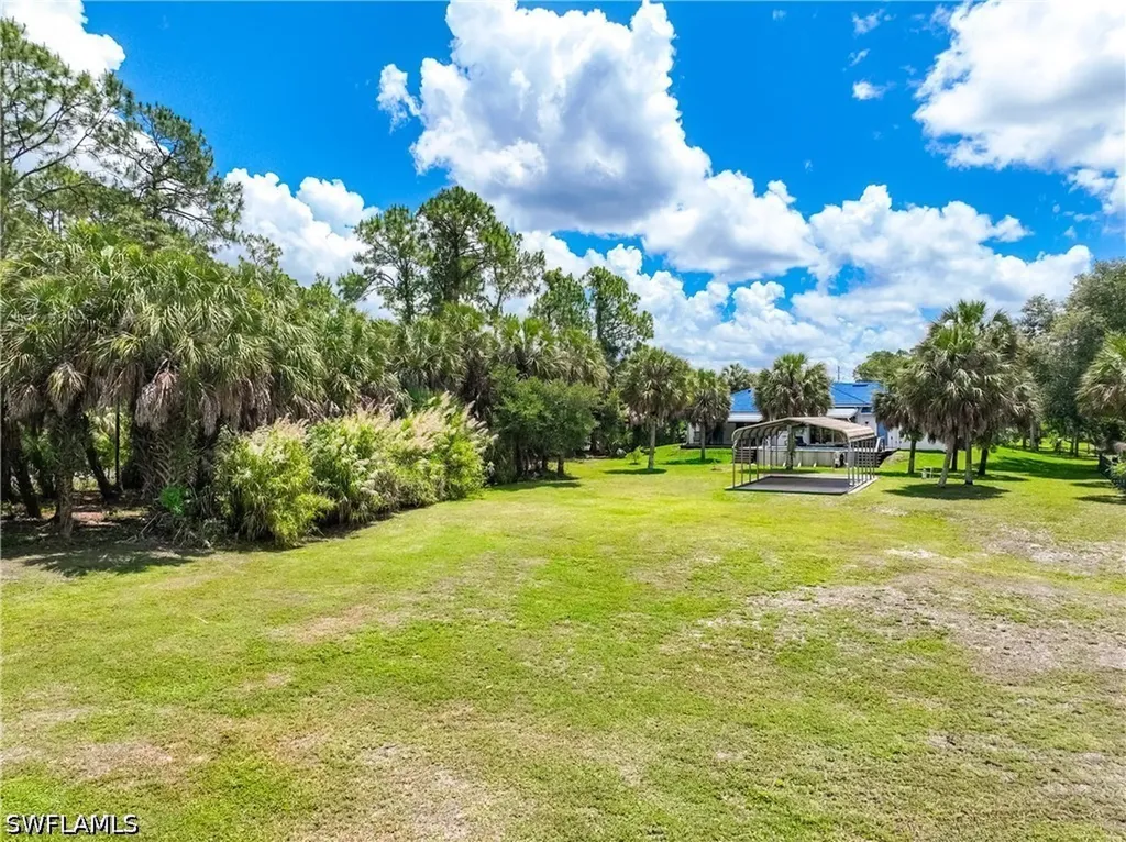104 12th Avenue NW Naples FL 34120