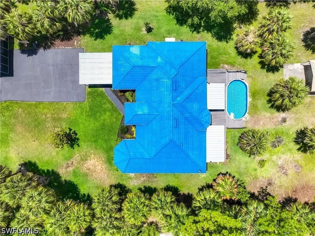 104 12th Avenue NW Naples FL 34120